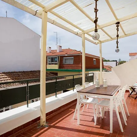 Sui7es @ Historical Center Apartament Віавіа